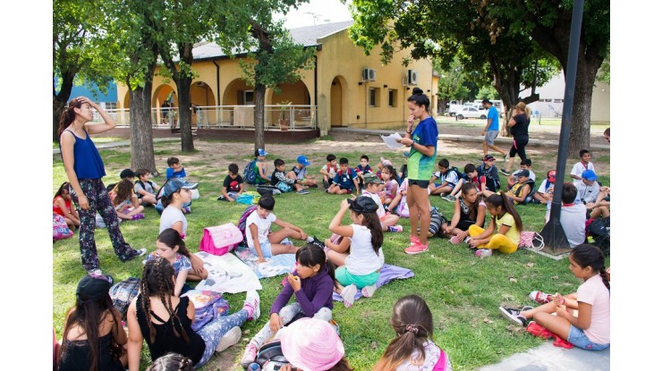 Escuelas Abiertas en Verano en los polideportivos municipales